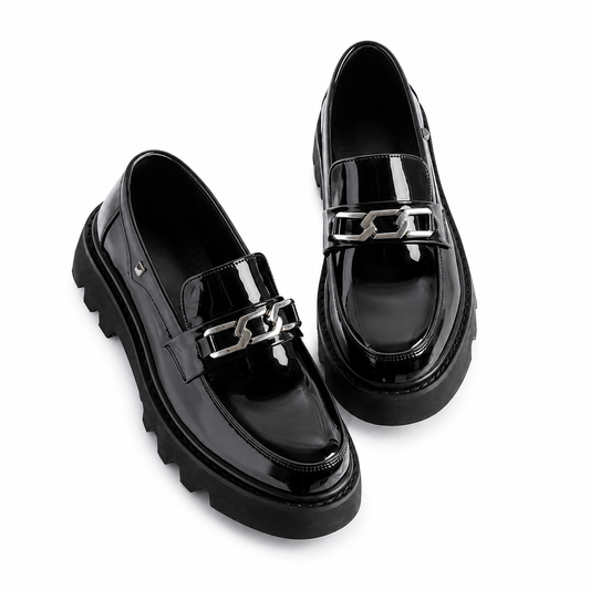 THE SIGNATURE CHUNKY LOAFER